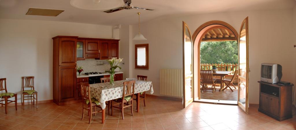 Agriturismo Podere Gozzuto กาวอร์ราโน ห้อง รูปภาพ