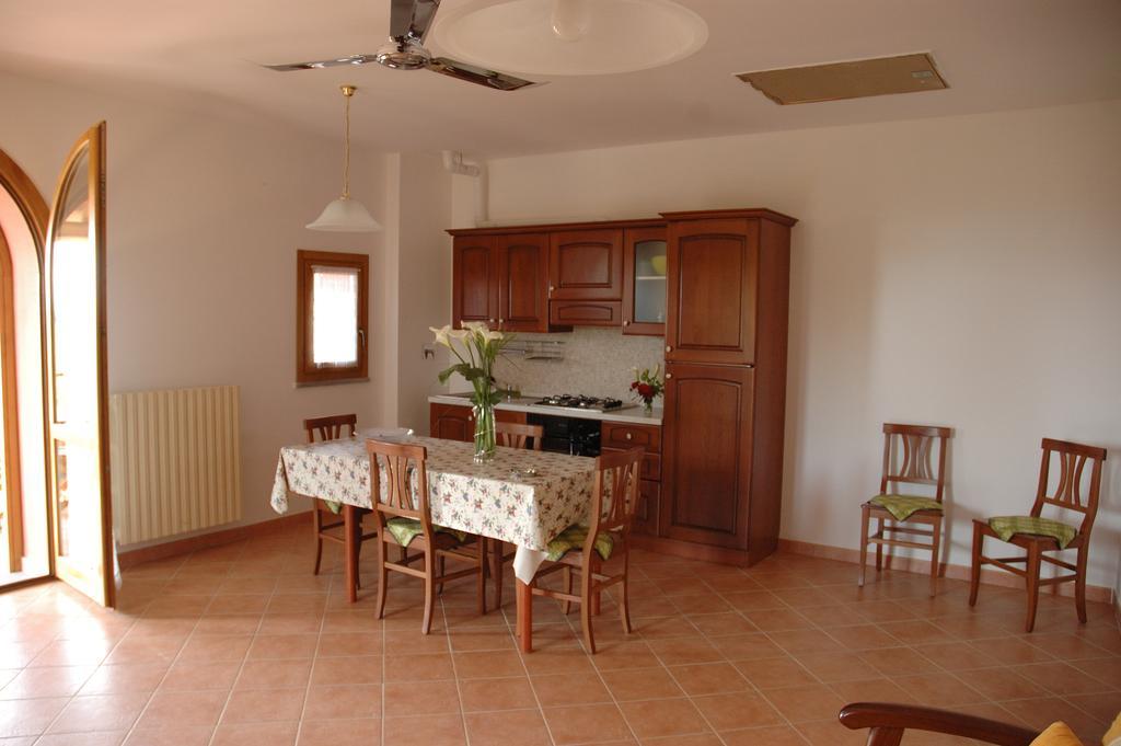 Agriturismo Podere Gozzuto กาวอร์ราโน ห้อง รูปภาพ
