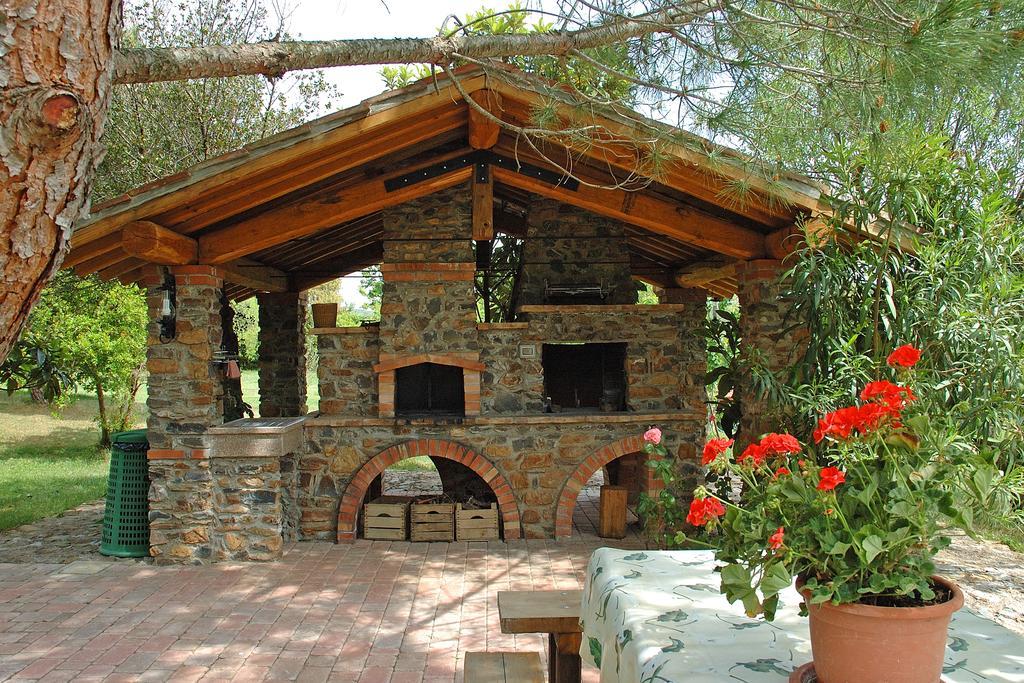Agriturismo Podere Gozzuto กาวอร์ราโน ภายนอก รูปภาพ