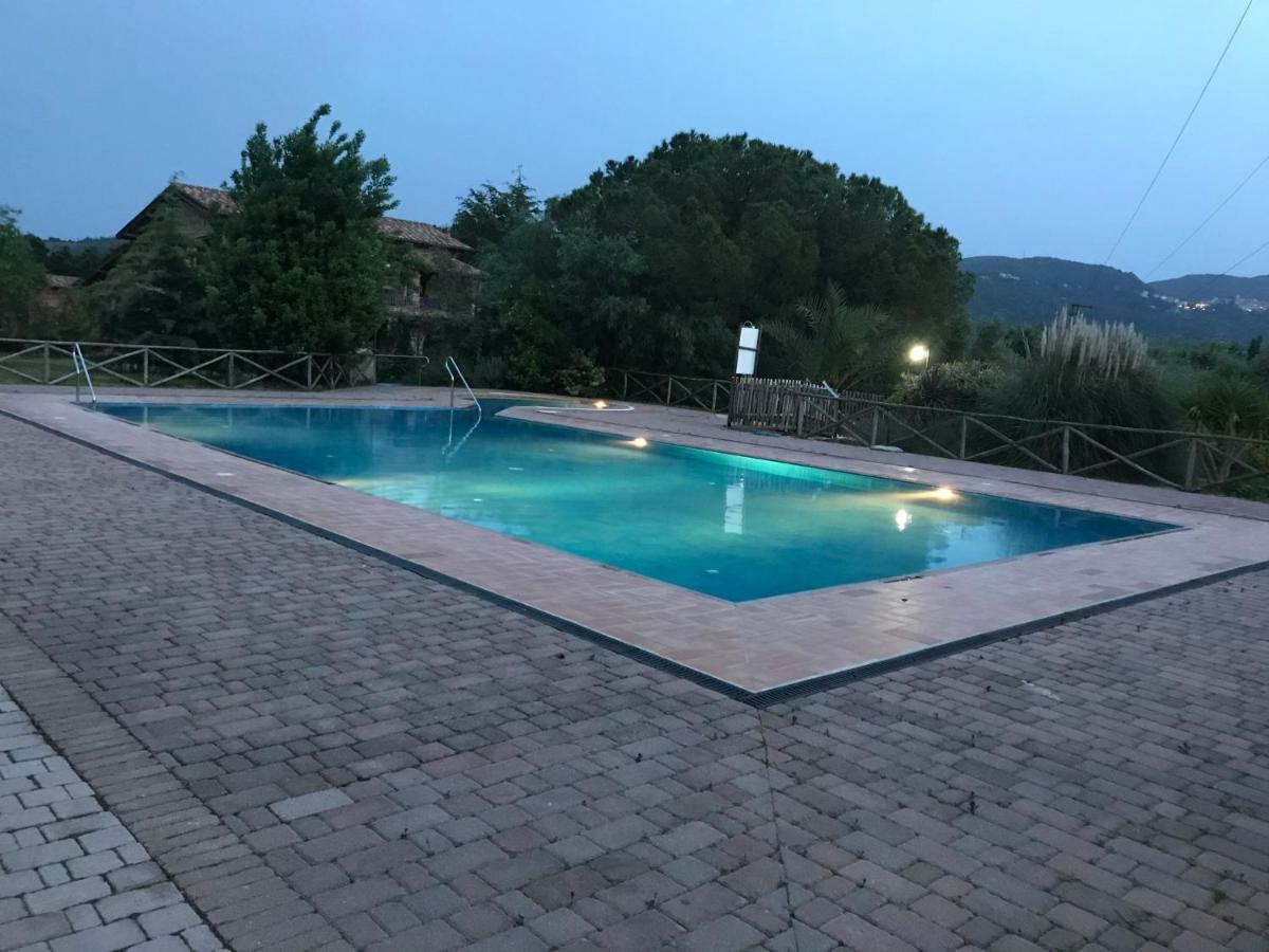 Agriturismo Podere Gozzuto กาวอร์ราโน ภายนอก รูปภาพ